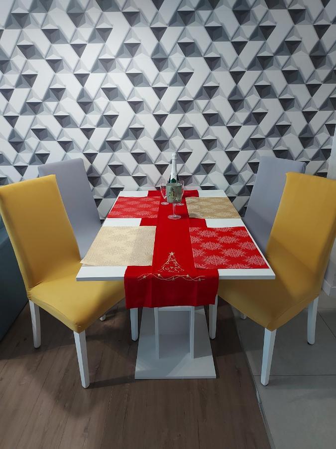 Apartament Senga ミエンジズドロイェ エクステリア 写真